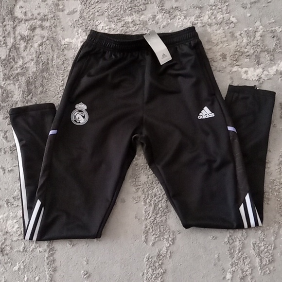 Real Madrid warm up jersey set - Picture 4 of 7